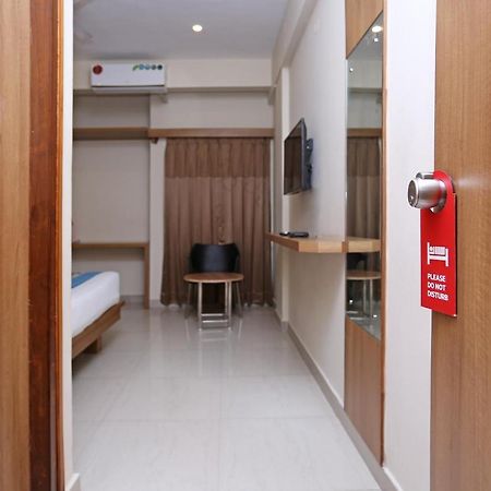 Oyo 6447 Samasth Rooms And Suites Mysore Buitenkant foto