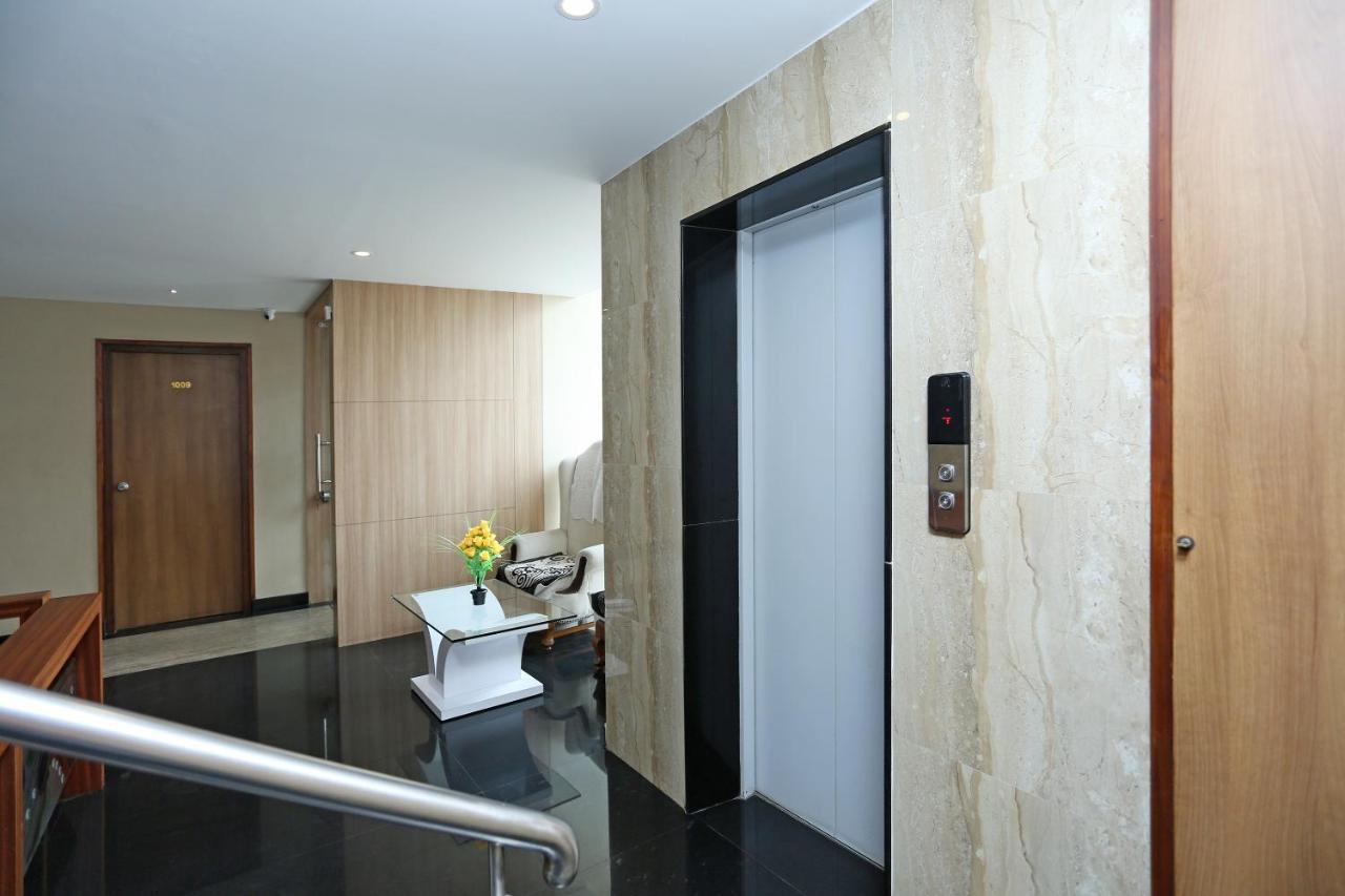 Oyo 6447 Samasth Rooms And Suites Mysore Buitenkant foto