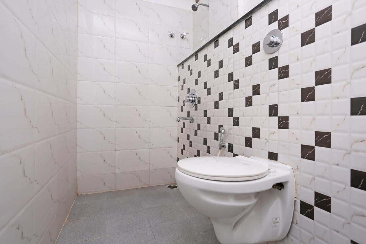 Oyo 6447 Samasth Rooms And Suites Mysore Buitenkant foto