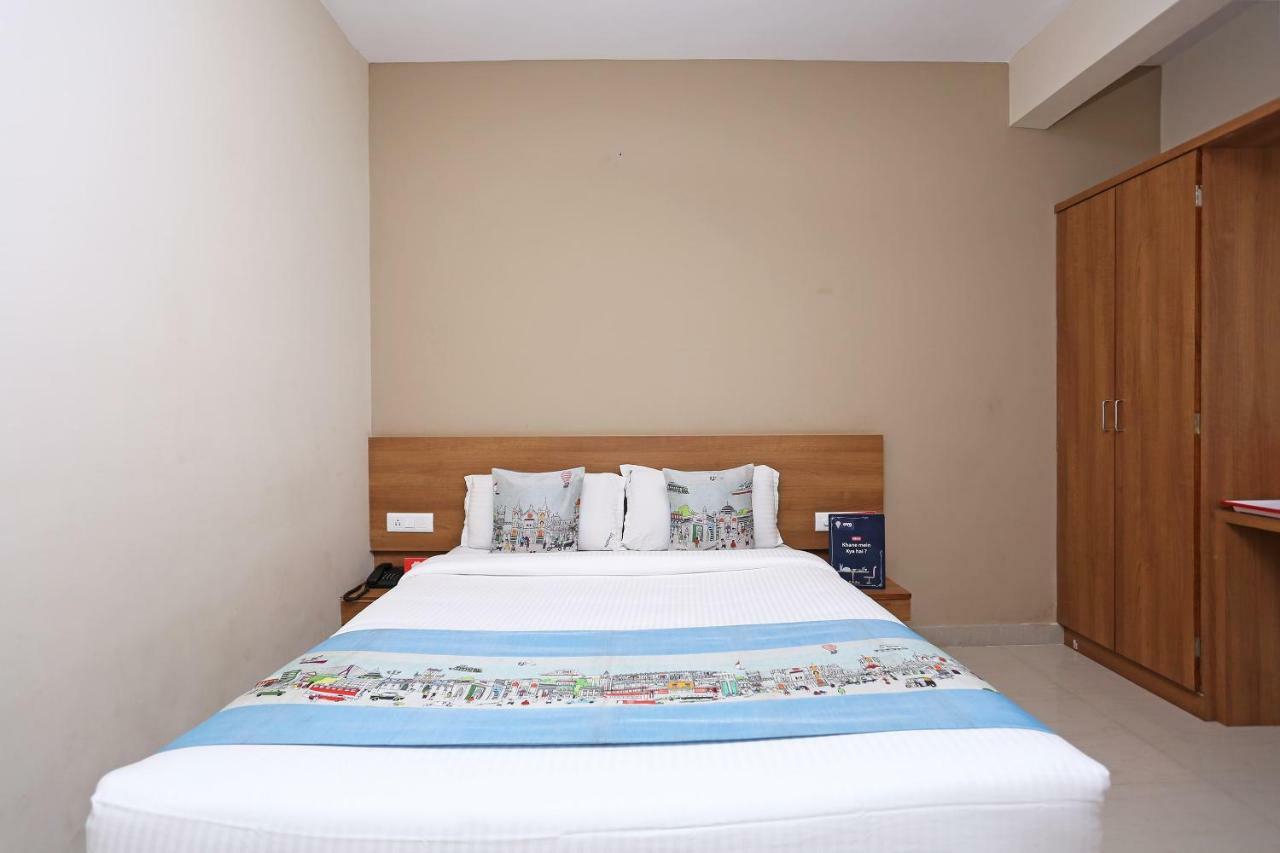 Oyo 6447 Samasth Rooms And Suites Mysore Buitenkant foto